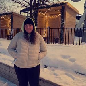 Meet your Posher, Julie-pier